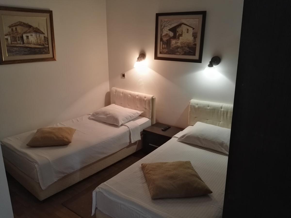 Guest House Amico Vranje Ngoại thất bức ảnh