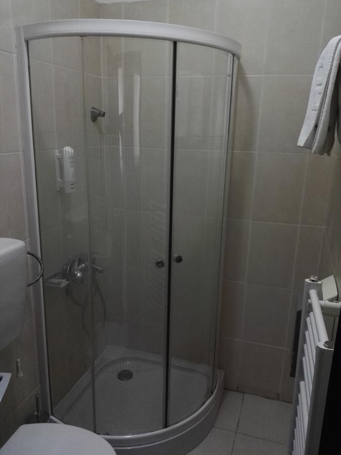 Guest House Amico Vranje Ngoại thất bức ảnh