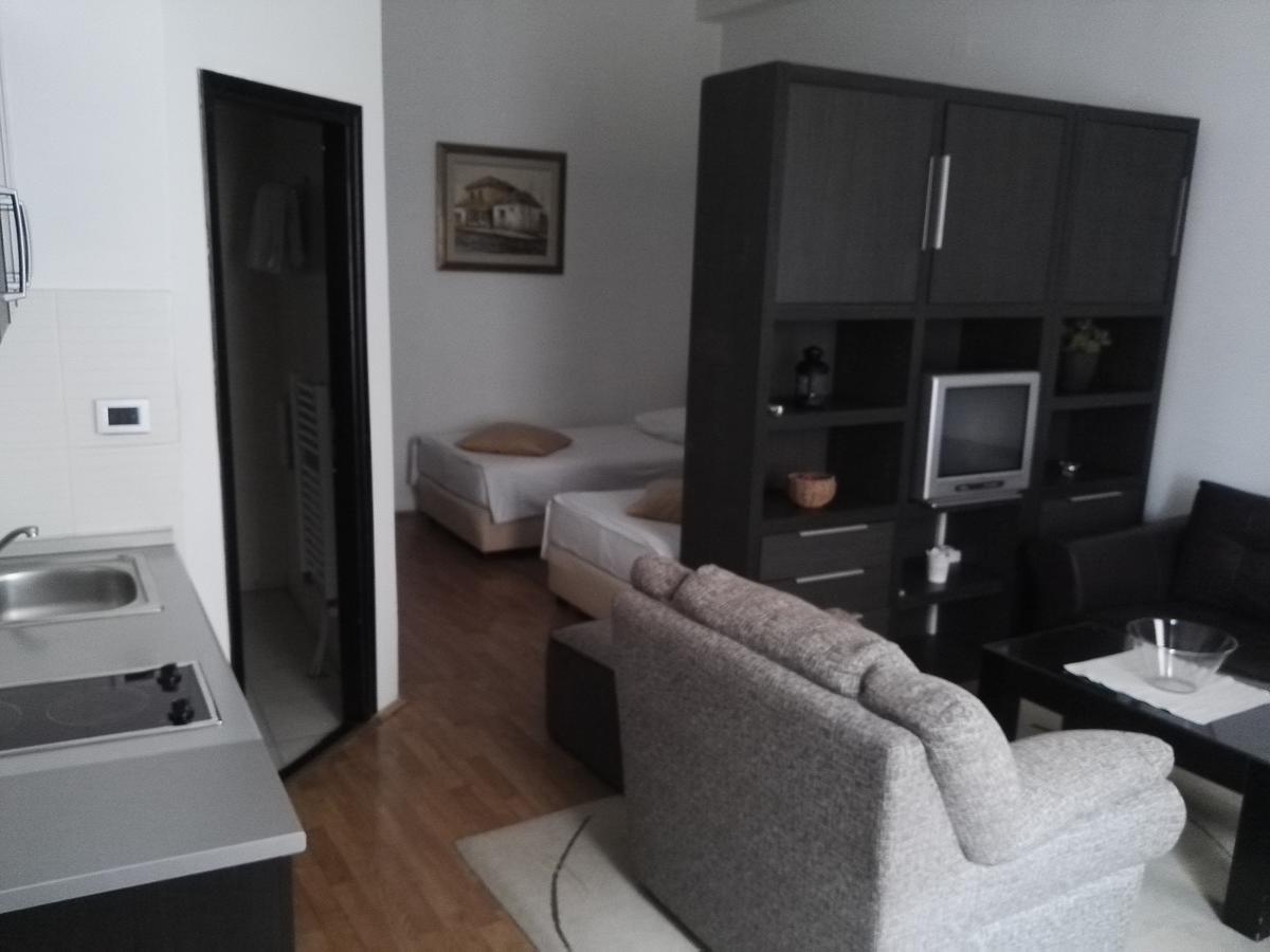 Guest House Amico Vranje Ngoại thất bức ảnh